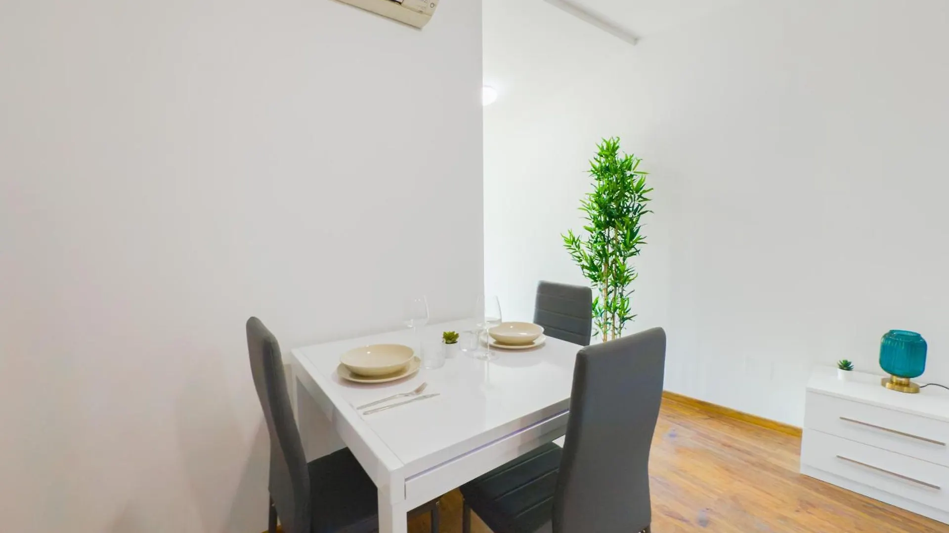 Suite In The Historic Center - Free Wi-Fi Sarnico 0*,